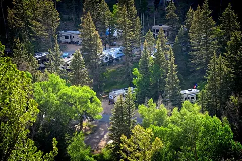 Road Runner RV Resort