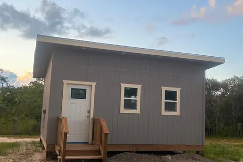 Alluring Oaks RV Park