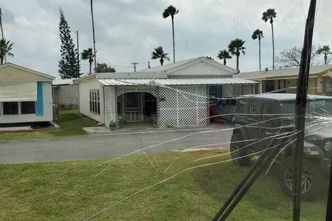 Four Seasons RV Resort | Brownsville Texas