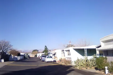 Lazy H Motorhome Complex and RV Park