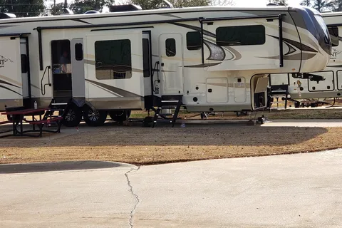 Shady Pines RV Park