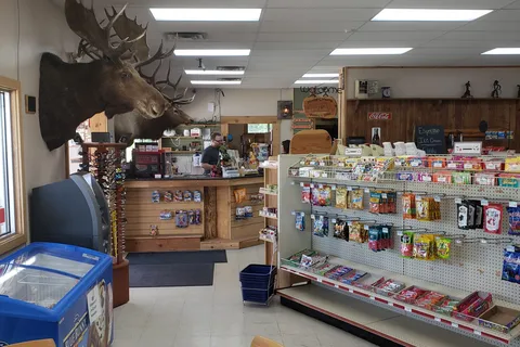 Cardwell General Store and Campground