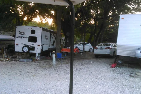 Thorp Spring RV Park
