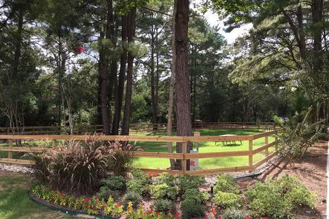 Majestic Pines RV Resort