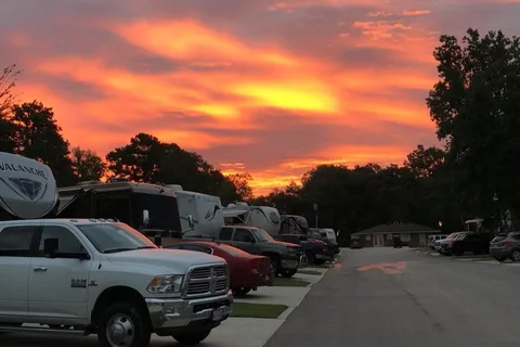 Majestic Pines RV Resort