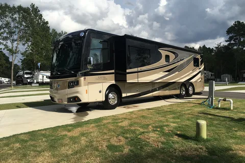 Majestic Pines RV Resort