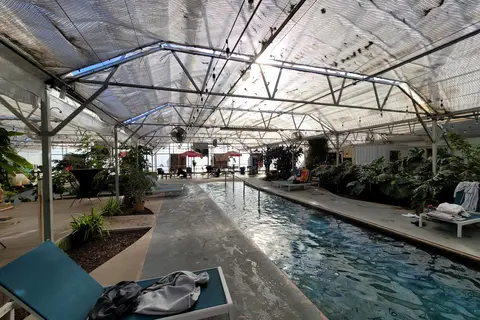 Sand Dunes Swimming Pool RV Park