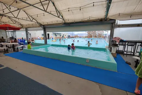 Sand Dunes Swimming Pool RV Park