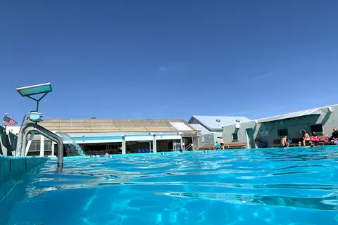 Sand Dunes Swimming Pool RV Park