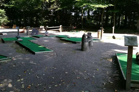 Maple Heights Campground