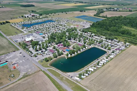 Huggy Bear Campground and RV Sales