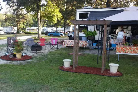 Quiet Oaks RV Park