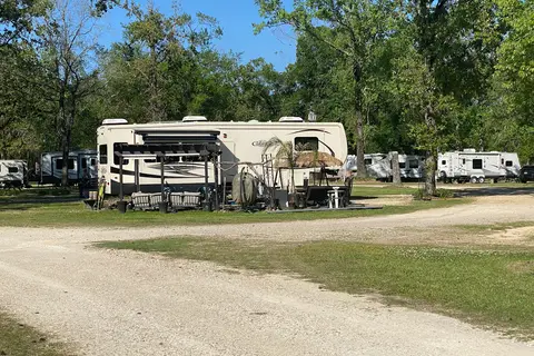 Quiet Oaks RV Park