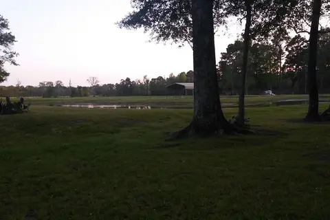 Quiet Oaks RV Park