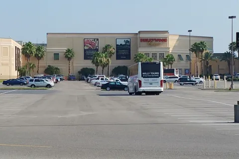 Hollywood Casino RV Park