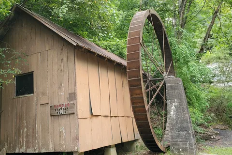Moravian Falls Family Campground and Cabin Rentals