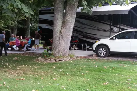 Cross Creek RV Park