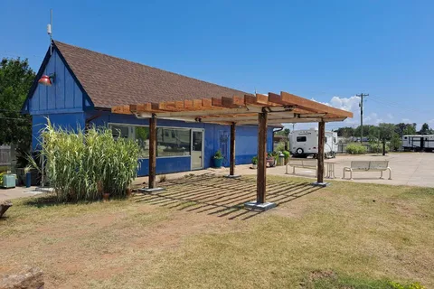 Chouteau Moto RV Park
