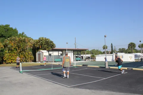 Sun-N-Fun Mobile Homeowners and RV Park