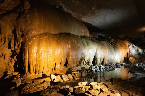 Cathedral Caverns State Park