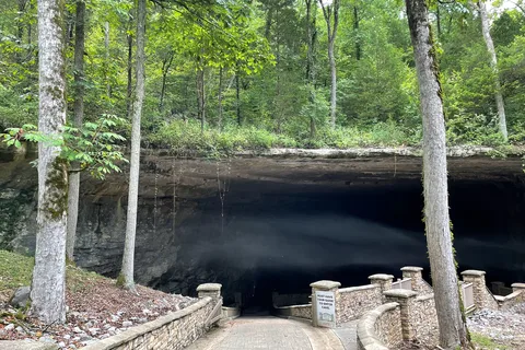 Cathedral Caverns State Park