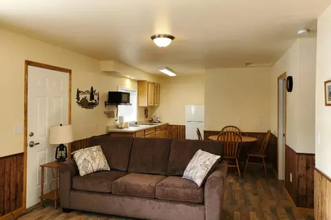 Wagon Wheel Motel and RV Park