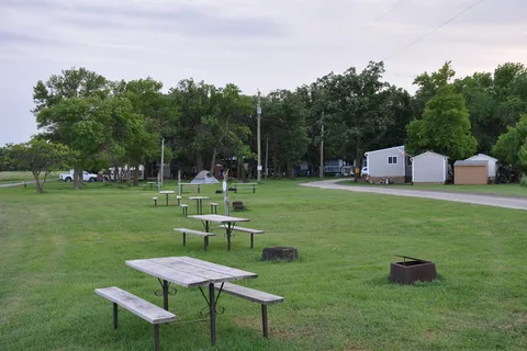 Ofty's Riverside Campground