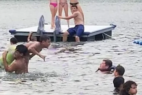 Lakeshore Camp Resort