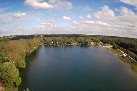 Lakeshore Camp Resort