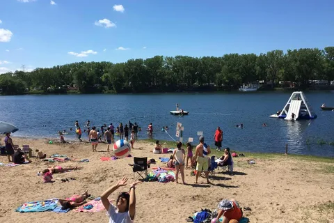 Lakeshore Camp Resort