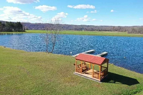 Country Charm Campground