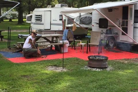 Acorn Oaks Campground