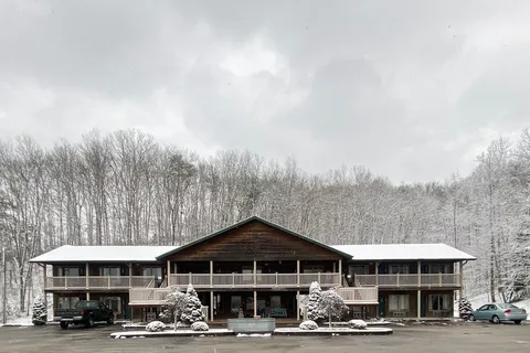 Little Sandy Lodge