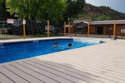 Alpen Rose RV Park