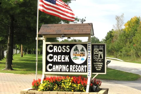 Cross Creek Camping Resort