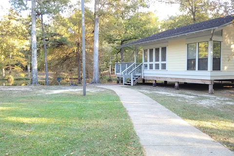Chemin-A-Haut State Park