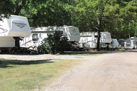 4 Mile Creek Resort - RV Park and Campground