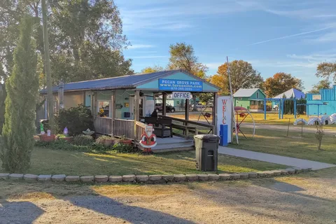 Pecan Grove RV Park