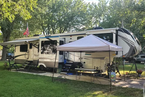 Ozark Highlands Motorhome Park- RV Park