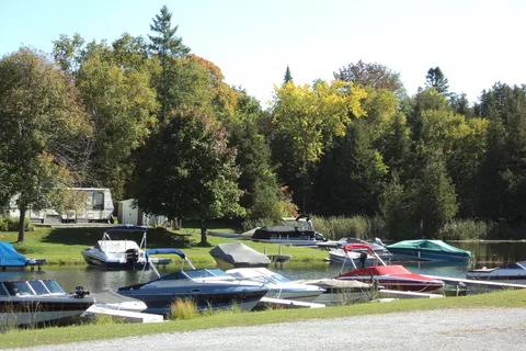 Sandy Beach Resort and Trailer Court