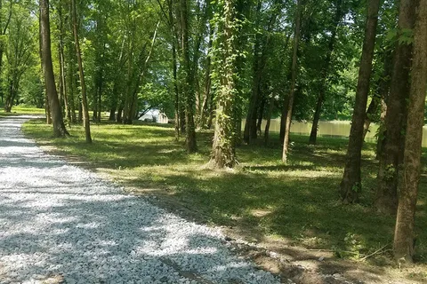 Lawrence Creek Campground