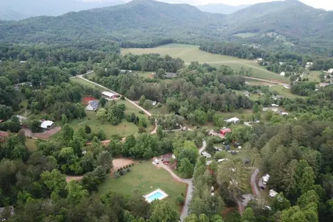 Rose Creek Campground and Cabins