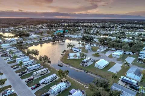 The Waves RV Resort, a Zeman Signature Resort (55+)