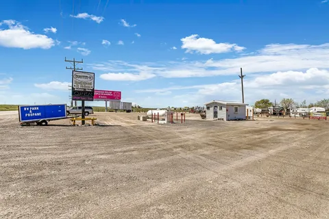 Busters RV Park Restaurant and Saloon