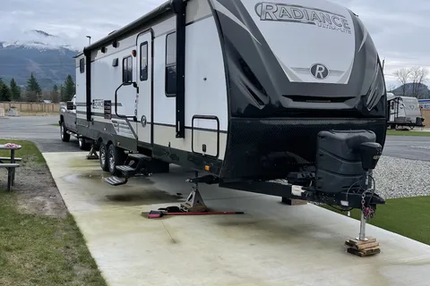 Cascades RV Resort