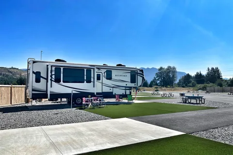 Cascades RV Resort