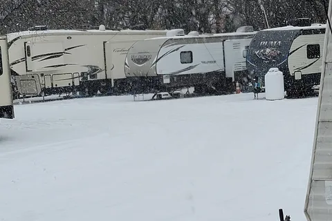 Four Aces Hwy 82 RV Park