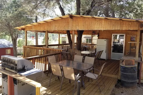 Lazy Day Cabins and RV Hideaway