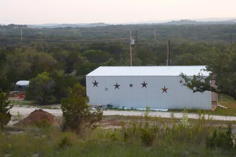Ranch 3232