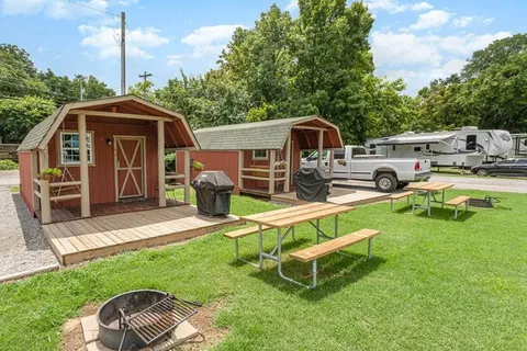 Nashville North RV Resort